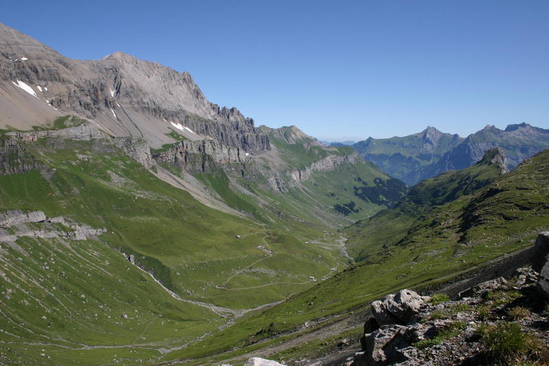 The view back along the whole Ueschinental valley from Schwarzgrätli