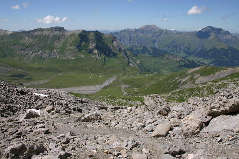 The view down into the Engstligental from Chindbettipass