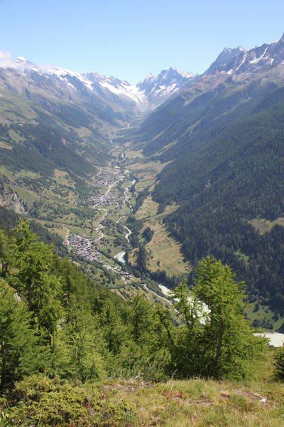 The Lötschental valley from Faldumalp on the Lötschentaler Höhenweg