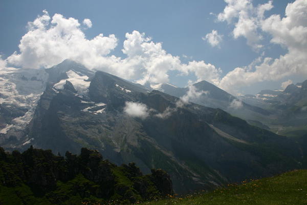 The view across to the Gemmi from Jegertosse