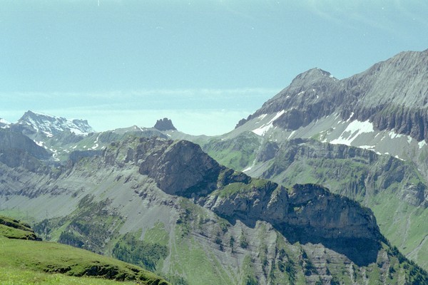 The view across the Gällihorn and Ueschinental to Tschingellochtighorn (the 5-fingered peak)