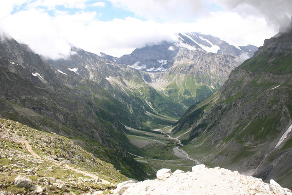 You can see most of the way back to Heimritz from the Kanderfirn glacier