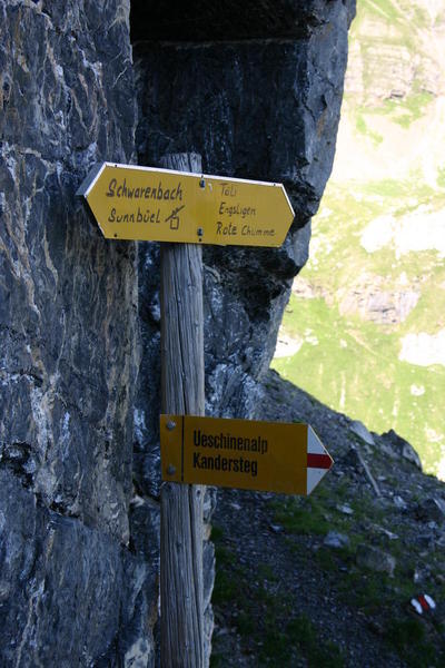 The old signpost at Schwarzgrätli