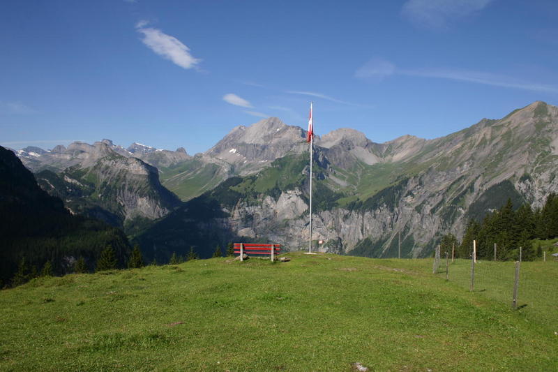 The view southwest from the top of the Oeschinensee chairlift / gondolbahn