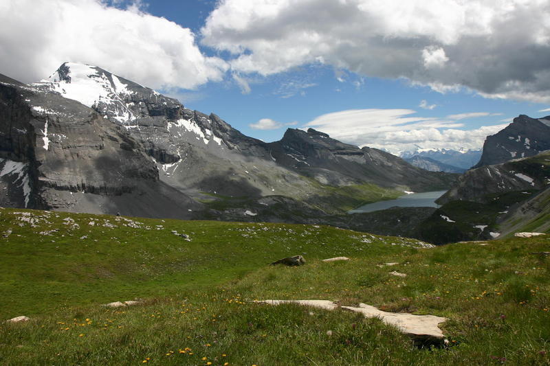 The view from Wyssi Flue on the Ueschinengrat