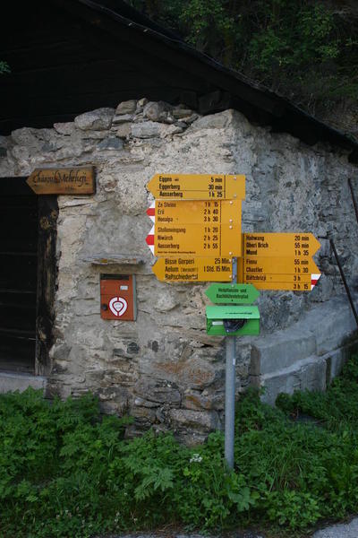 Signpost at Eggen